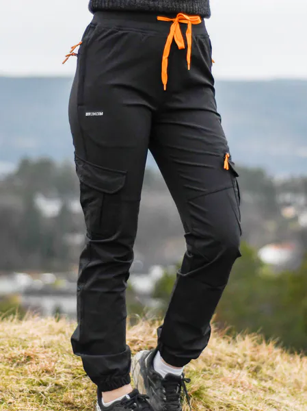 Hovedbilde Sandviken turbukse i softshell til dame  Sort - Breheim