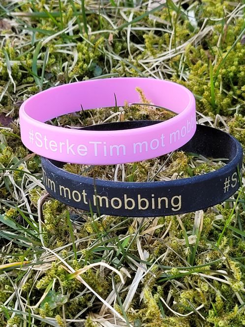 Hovedbilde TikTok SterkeTim armbånd i silikon farge rosa