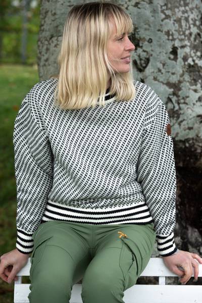 Hovedbilde Islender ullgenser white / black - Unisex