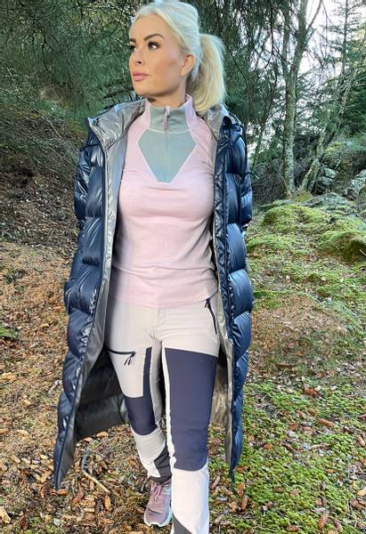 Hovedbilde Kleiva Dunkåpe til Dame i Blå